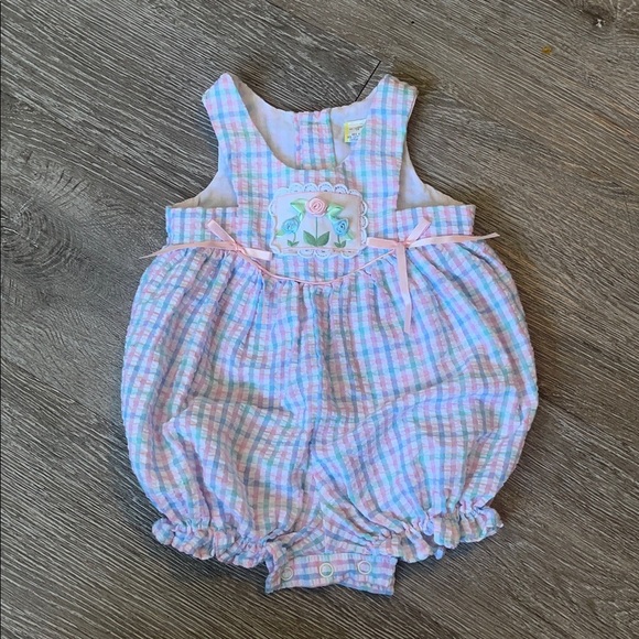 Pink and Blue Plaid Baby girls Romper gingham bubble romper size 3 to 6 months - Picture 1 of 6